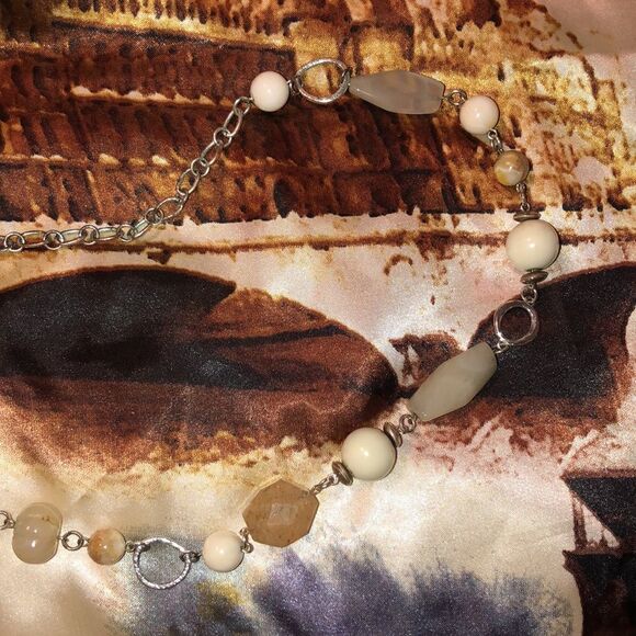 VintageĀ BeadedĀ Necklaceāā - Picture 10 of 14